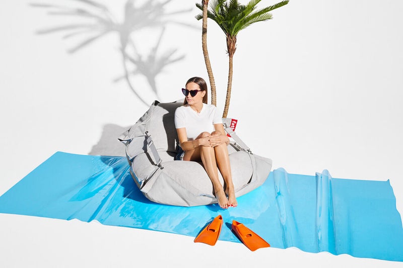 Fatboy Original Floatzac Floating Bean Bag, adjustable beanbag, Suitable for indoor and outdoor pool use, Water repellent fabric, Suitable for the Pool & Beach 134 x 180 cm (Mist) - Image 3